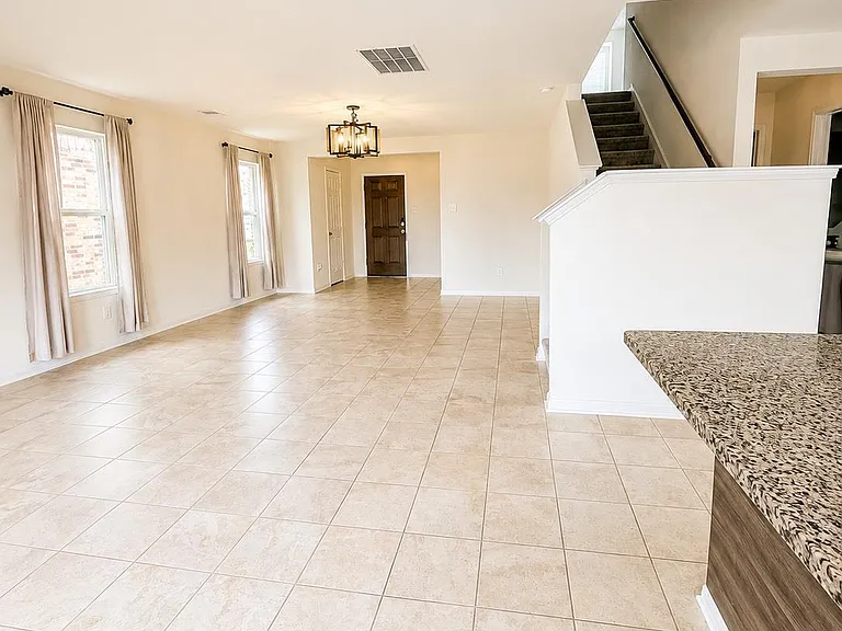 25323 Queens Causeway Ln — Photo 16