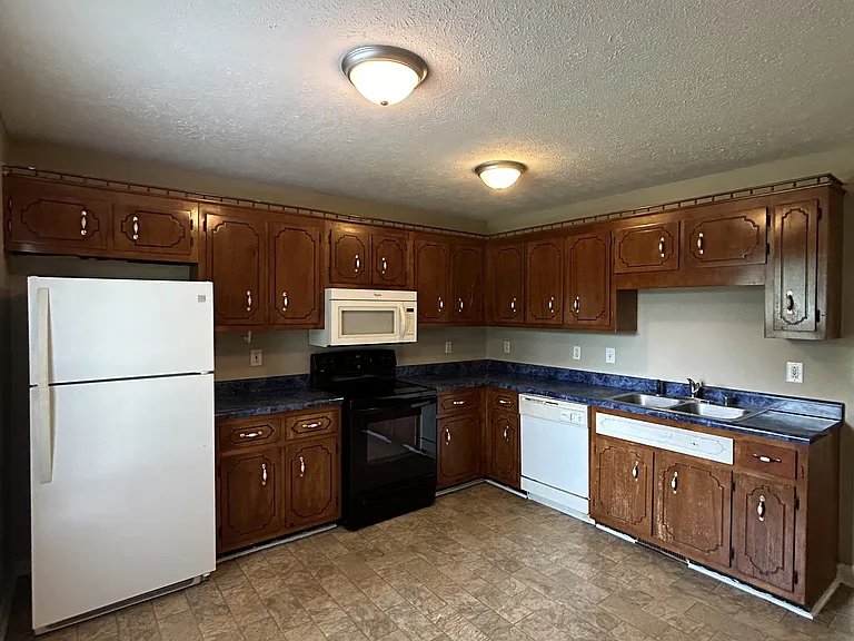 338 Atlantic Ave — Photo 6