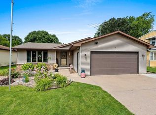 1623 S Lawe St, Appleton, WI 54915