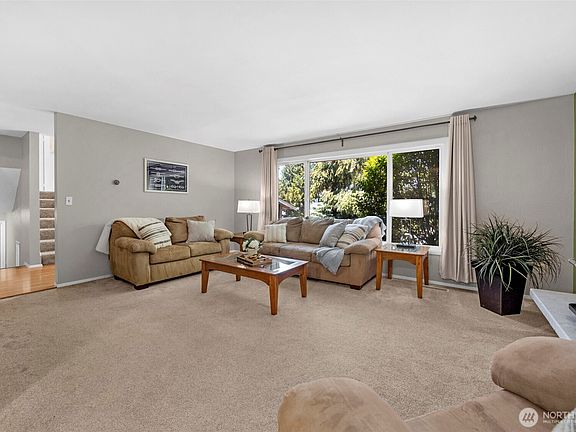 4th image of 13816 Silver Firs Drive