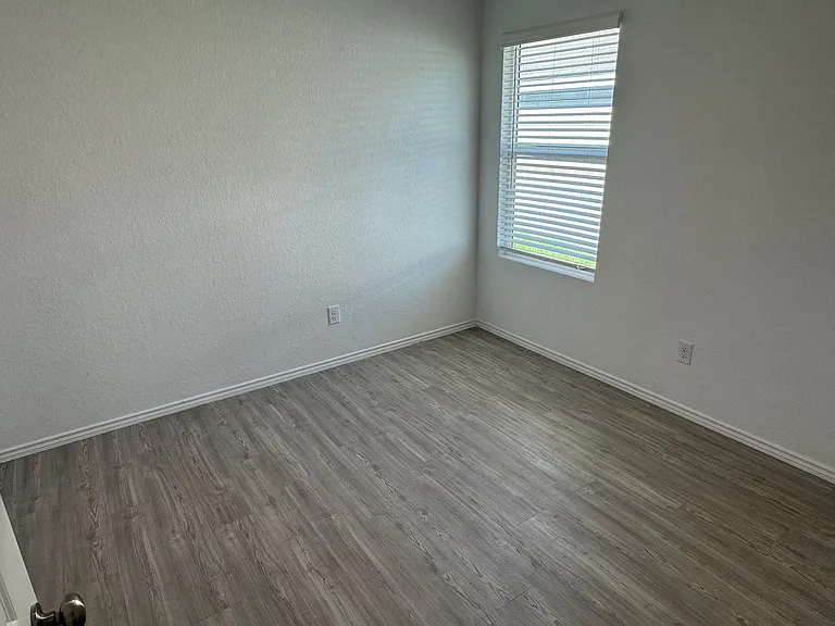 15111 Greenfield Ml — Photo 17