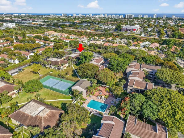 159 NW 70th Street #403, Boca Raton, FL 33487
