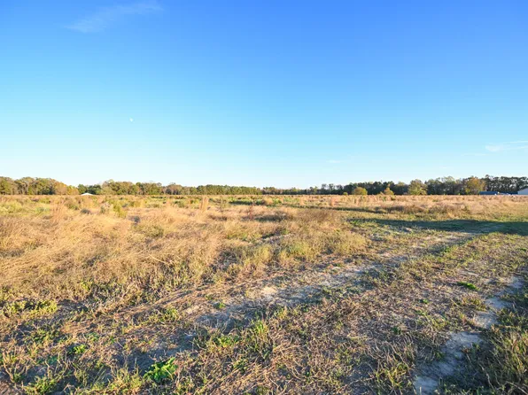 65 Mamie Rd #4, Benson, NC 27504