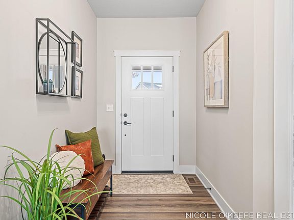 3rd image of 5550 Preserve Ct NE Unit 84