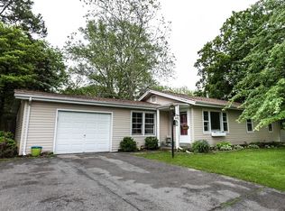 3152 Lansing Dr, Saint Ann, MO