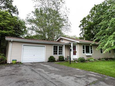 3152 Lansing Dr, Saint Ann, MO, 63074