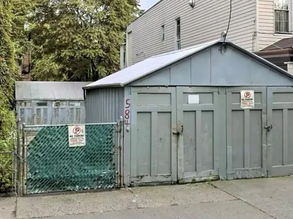 584 Van Nest Avenue, Bronx, NY 10460