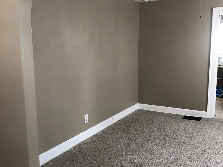 320 Carroll St — Photo 6