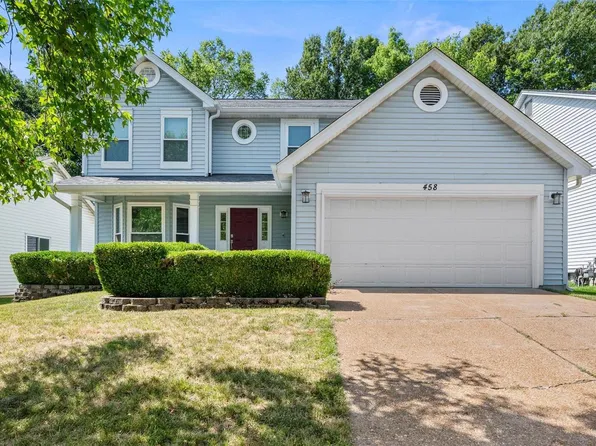 458 Oak Glen Dr, Ballwin, MO 63021