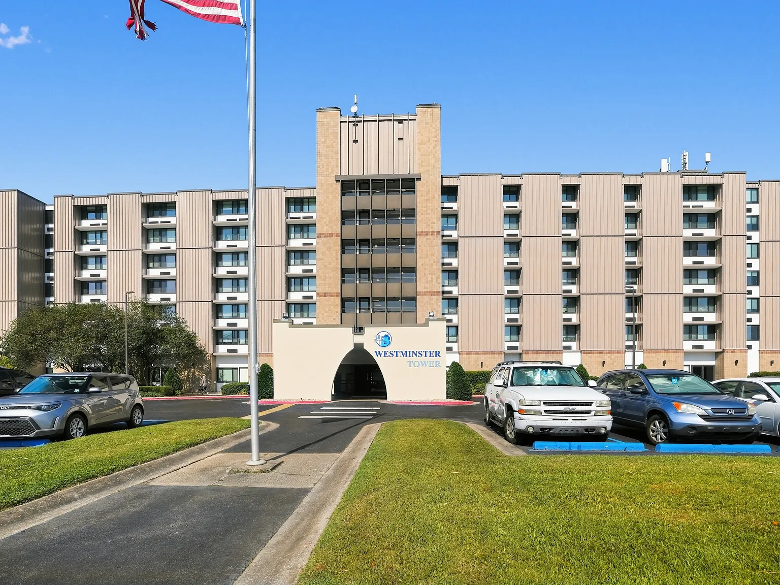 Westminster Towers - Seniors 62 & older — Photo 3
