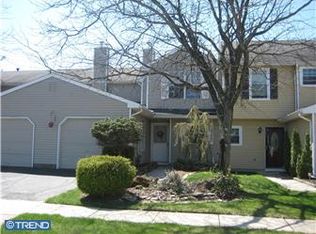 9 Covington Ct, Bordentown, NJ 08505