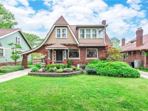 4682 Hilland Rd, Cleveland, OH 44109