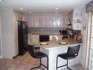 1st image of 1333 Waverly Ave