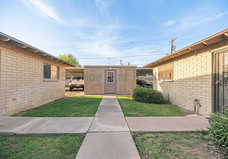 518 E Huntington Dr #3 — Photo 17