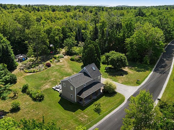 2nd image of 22 Clark Island Road