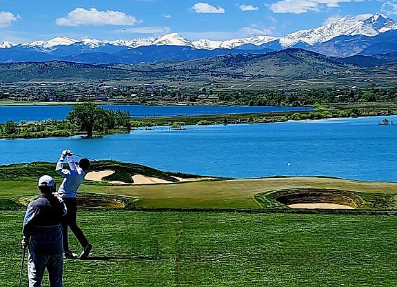 World-class golf course with breathtaking views of the Rockies and Heron Lakes
