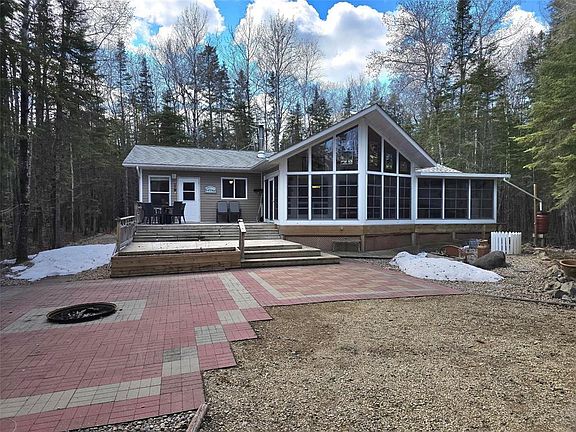 2nd image of 50 Balsam Rd