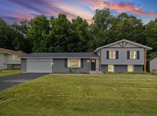 100 Foxwood Ct, Lafayette, IN 47905