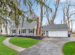 249 Paradise Rd, East Amherst, NY 14051