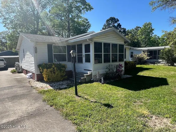 1554 Gate 2 SW, Ocean Isle Beach, NC 28469