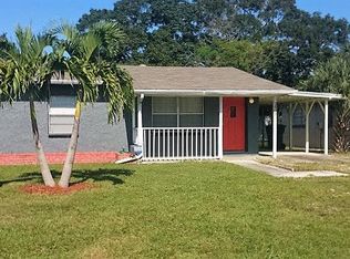 2809 W Wallace Ave, Tampa, FL 33611