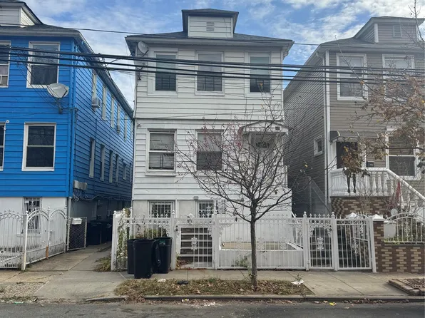 4216 Edson Avenue, Bronx, NY 10466