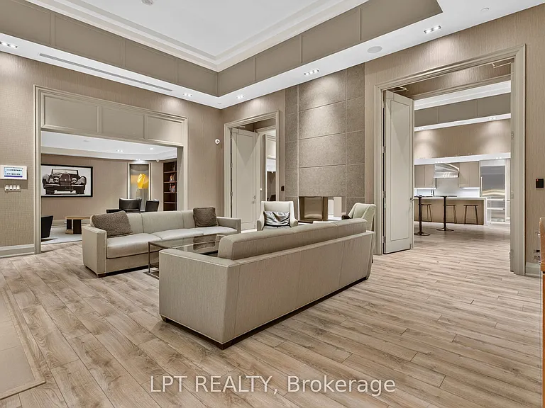 111 Champagne Ave S #307 — Photo 27