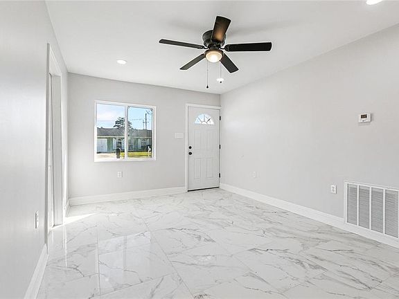 3rd image of 305 Layman St