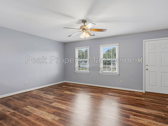 5th image of 6294 Simi Ct