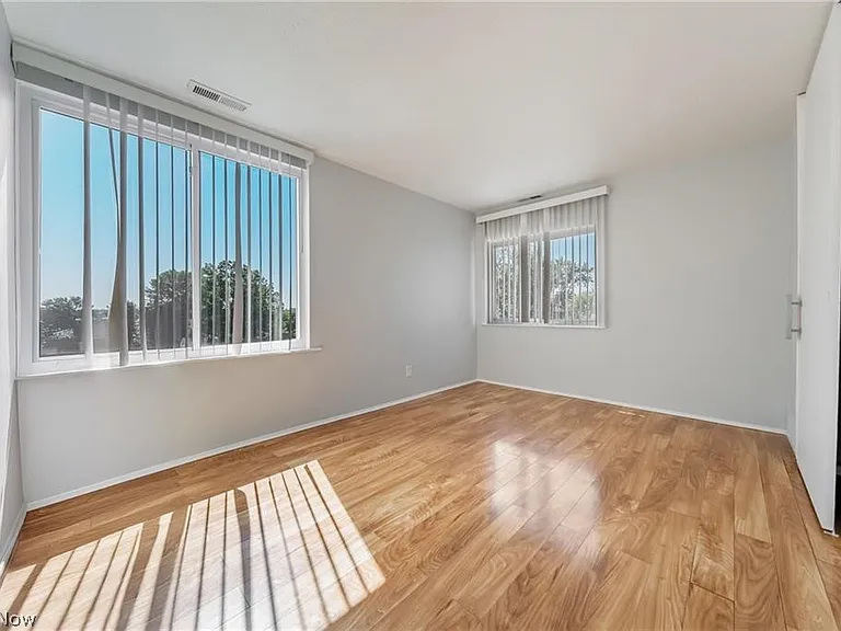 25735 Lorain Rd #513 — Photo 11