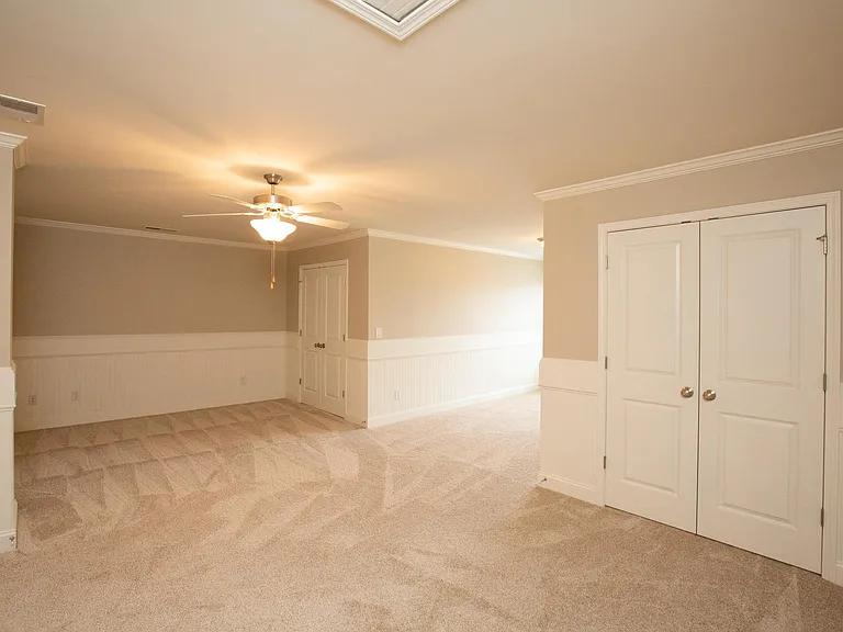 653 Lockton Pl — Photo 54