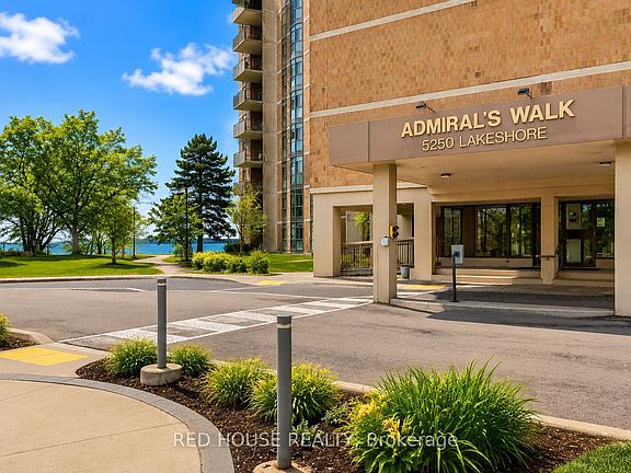 3rd image of 5250 Lakeshore Rd #809