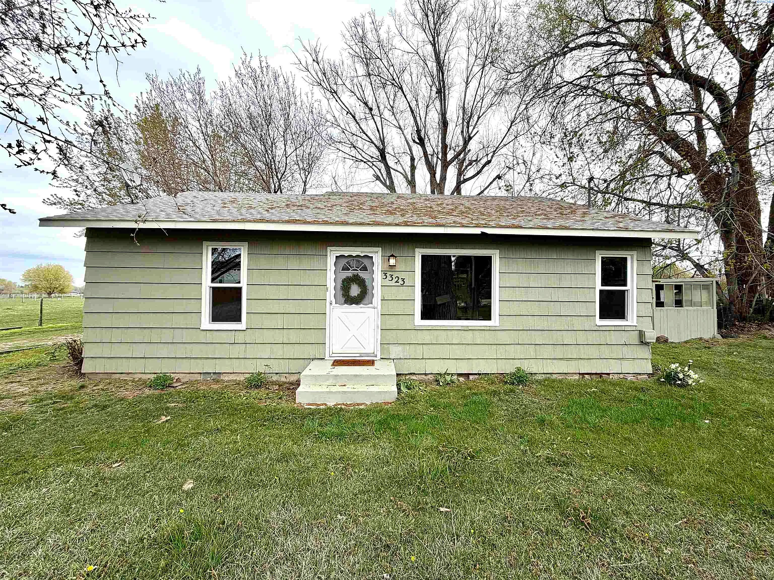3323 S Gum St photo 1