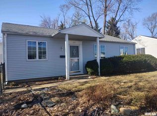 122 Cahokia Rd, Marquette Heights, IL 61554