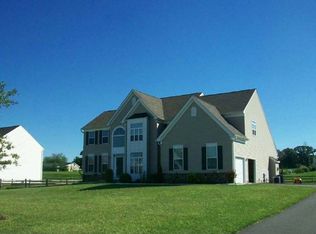 174 Prairie View Ln, Mickleton, NJ 08056