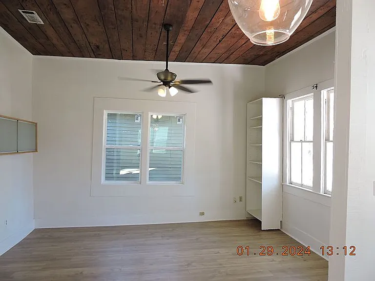 1250 Perkins Rd — Photo 4