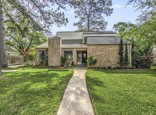 12507 Ravensway Dr, Cypress, TX 77429