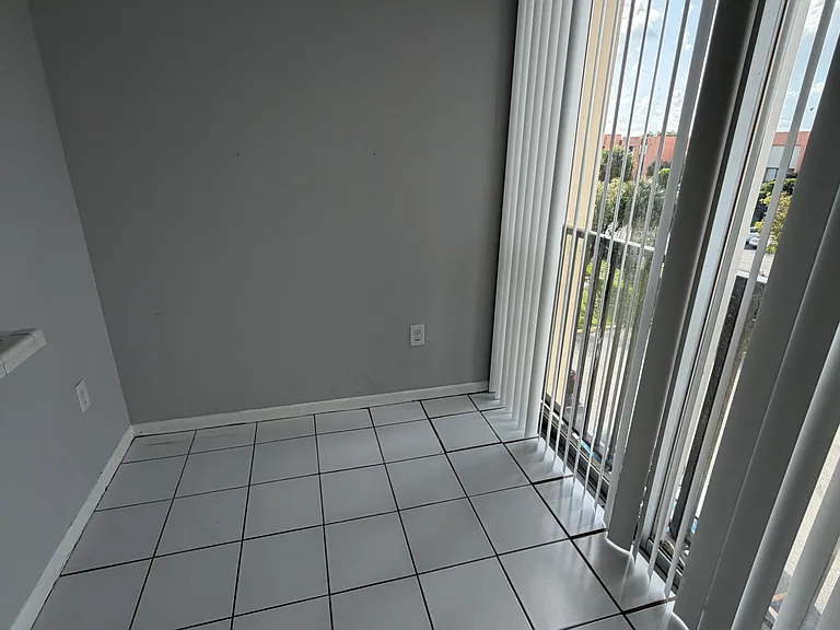 9431 SW 4th St #411 — Photo 10