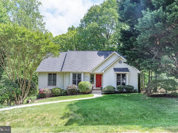 9711 Gunston Hall Rd, Fredericksburg, VA 22408