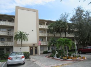 2405 Antigua Cir APT J1, Pompano Beach, FL 33066