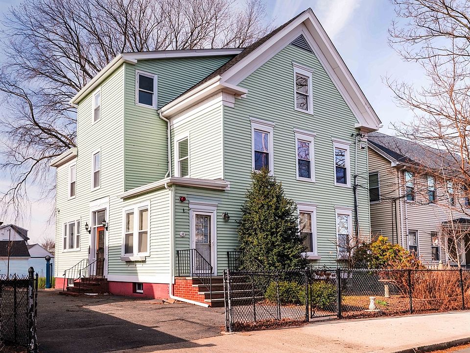 1st image of 4 Webster St APT 3