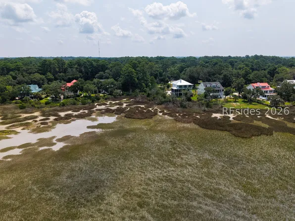 72 Front St, Saint Helena Island, SC 29920