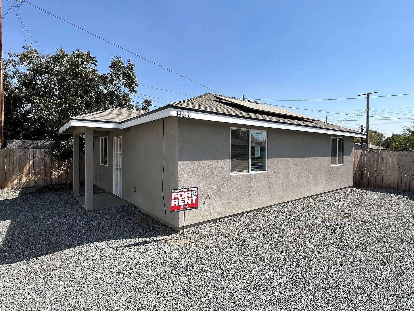 Beautiful Porterville Home, Available Now! — Photo 1