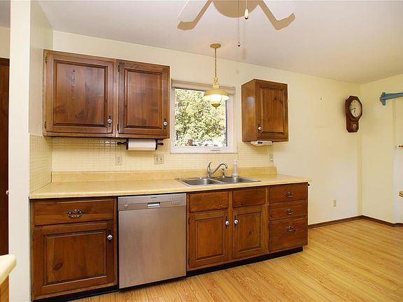 5th image of 5514 Dantonaire Pl