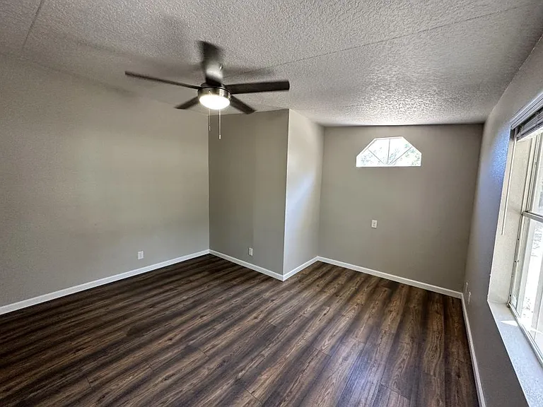 24636 County Road 561 — Photo 10