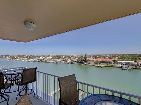 4th image of 223 Island Way #5G