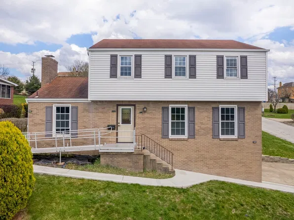 5297 Range Dr, Pittsburgh, PA 15236