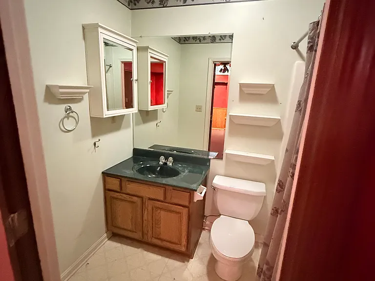 1009 Hess Ln — Photo 17