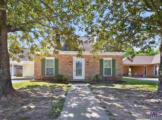 916 Durnin Dr, Denham Springs, LA 70726