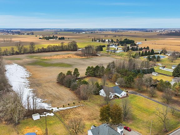 5th image of 580 S Berkey Southern Rd